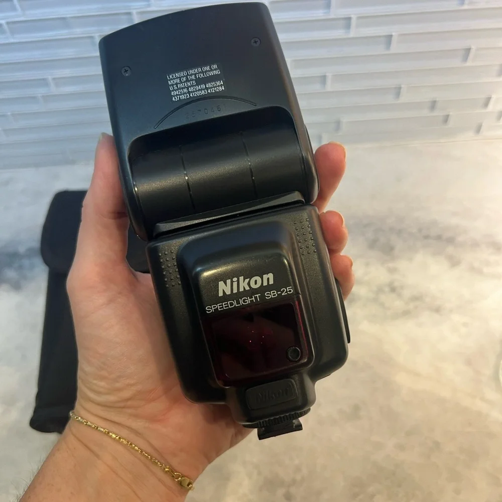 Nikon Speedlight sb25 Camera Flash